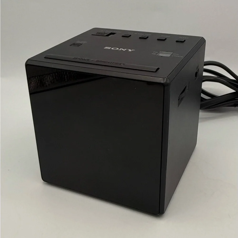 Sony ICF-C1 Square Cube Alarm Clock Radio in Black‎ Tested & Works
